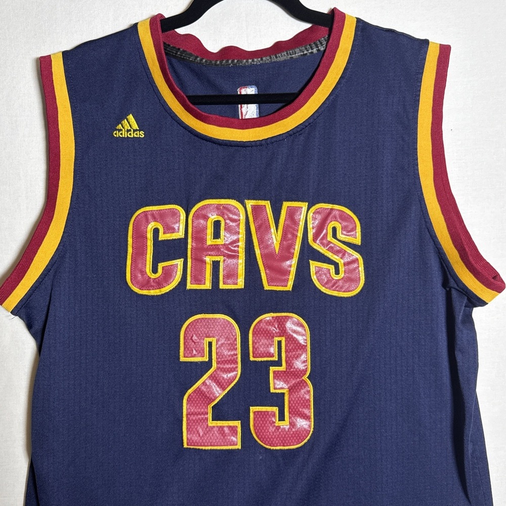 Adidas NBA Cleveland Cavaliers LeBron James #23 Swingman Jersey XL Length +2